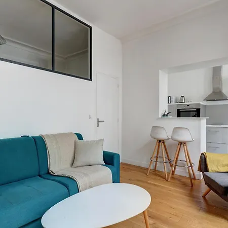 338 Montmartre - Superb In Appartement *