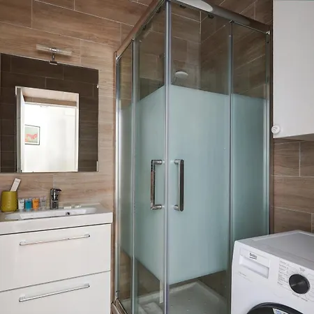 Appartement 338 Montmartre - Superb In Parijs