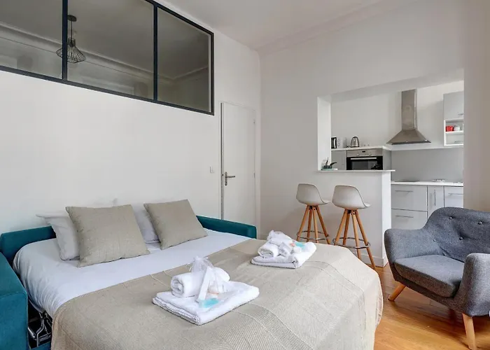 Διαμέρισμα 338 Montmartre - Superb In